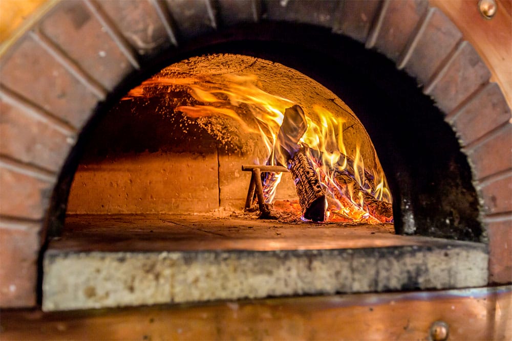 Pizzeria con forno a legna zona Crescenzago a Milano